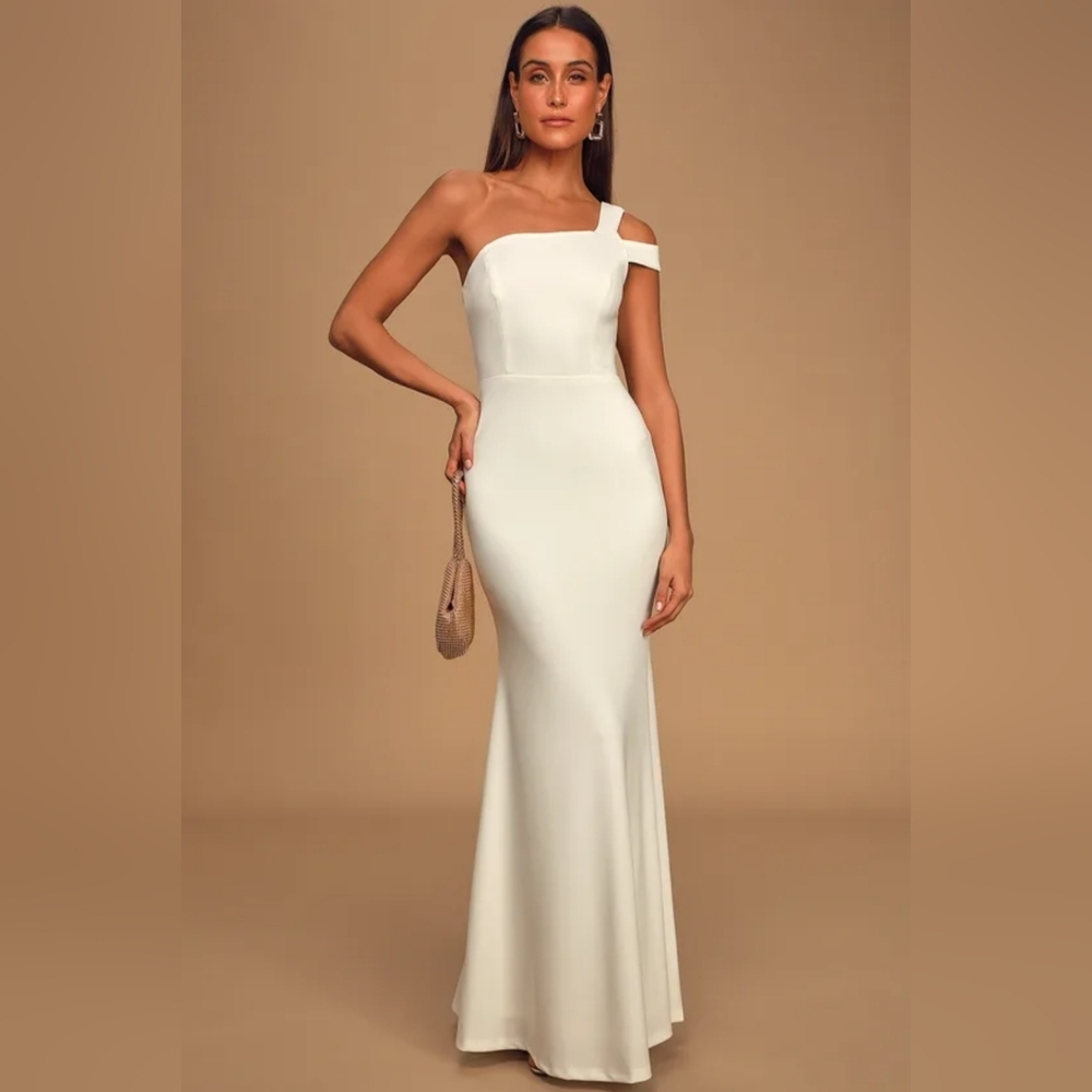 NWOT Lulus White One-Shoulder Mermaid Maxi Dress Size 2X=20/22